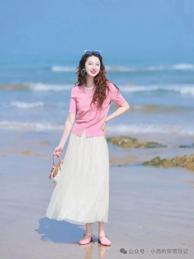 件上衣太高级了夏天最时髦的5(图4)